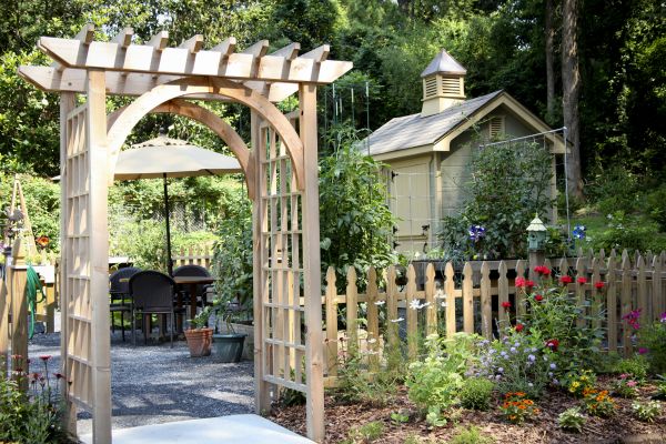 Trellis Mounting in Providence